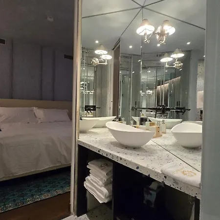 לינה וארוחת בוקר Alba Suites Vlorë