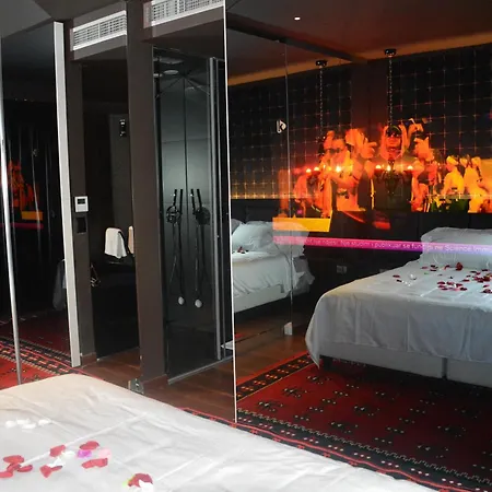 Aparthotel Alba *