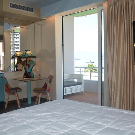 Aparthotel Alba *